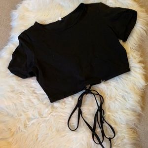 Women’s black cropped T-shirt